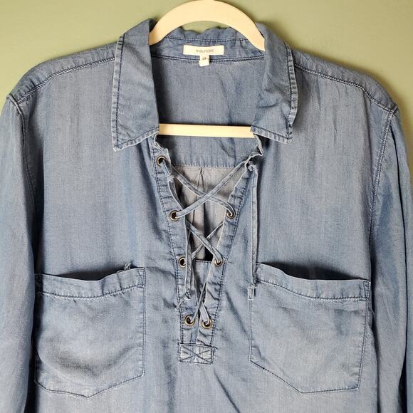 Maurices Womens Plus Size Denim Chambray Lace Up Top Size 2X - Picture 4 of 7